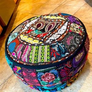 Multi-colored pouf
